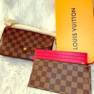 Louis vuttion pouchette chain clutch